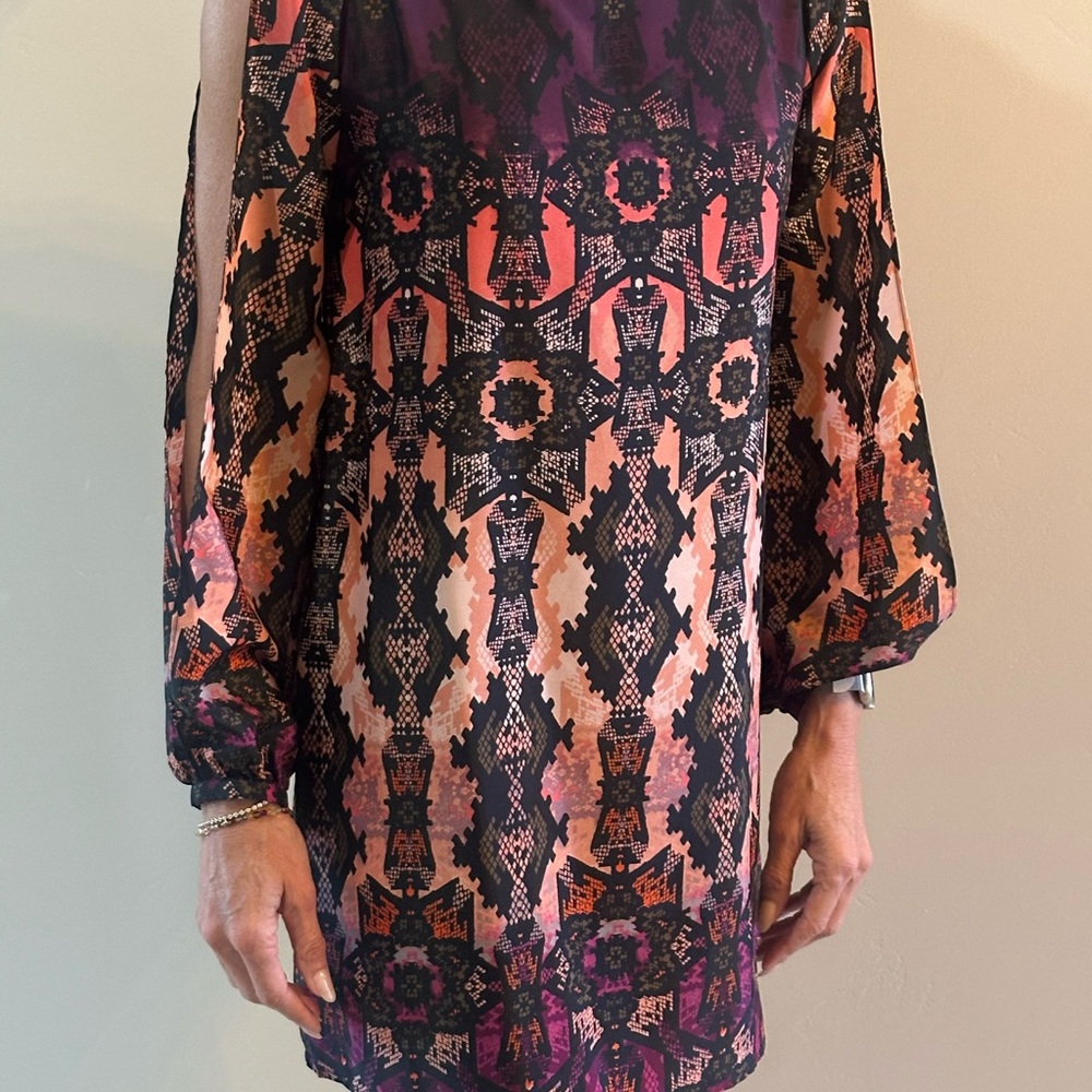 Chic Long Sleeve Patterned Dress
